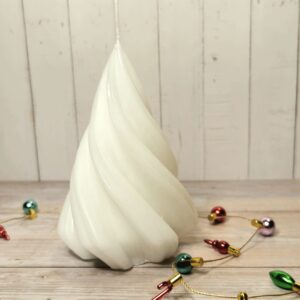 Spiraalikuusi kynttilä