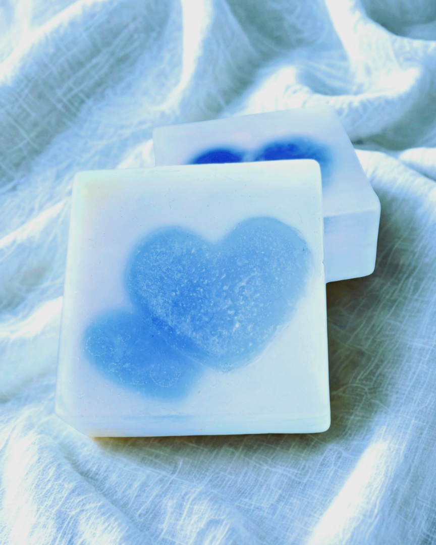 Huurteinen sydän palasaippua